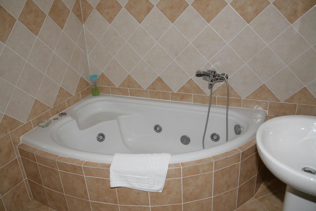 Elanthi Hostel Kastoria Ruang foto